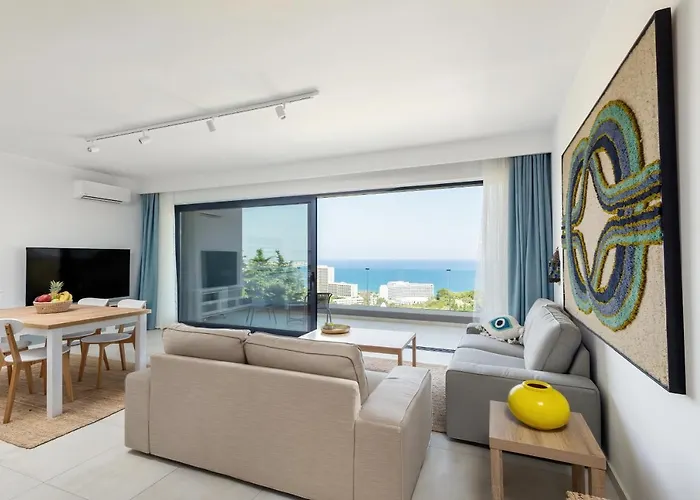 דירה Aquarama Pool Apt. - Blue איקסיה